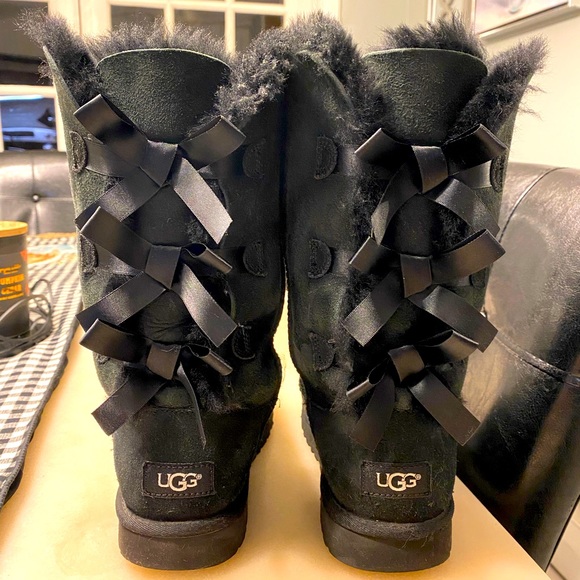 Bailey bow tall Ugg boots - Picture 2 of 5